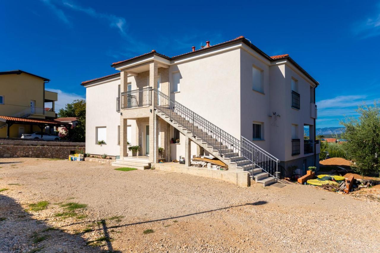 Apartments Jelena Вантачичи Экстерьер фото